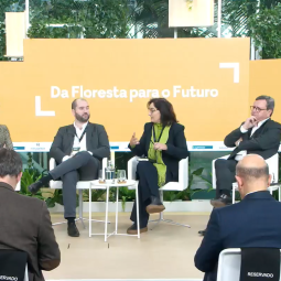 Professor Elvira Fortunato present at the Navigator Expresso Conference
